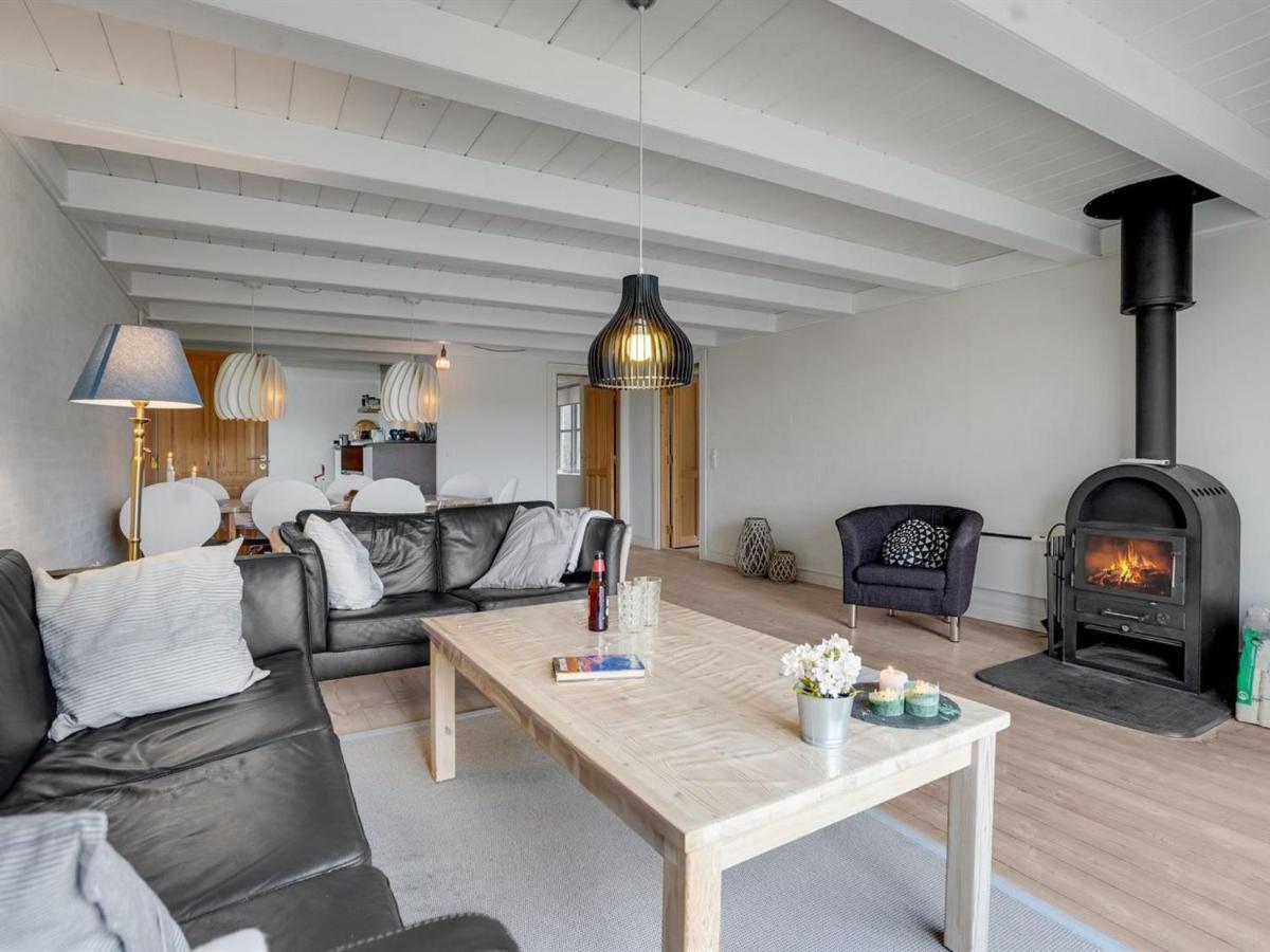 Holiday Home Wingot - From The Sea In Ne Jutland By Interhome Халс Экстерьер фото